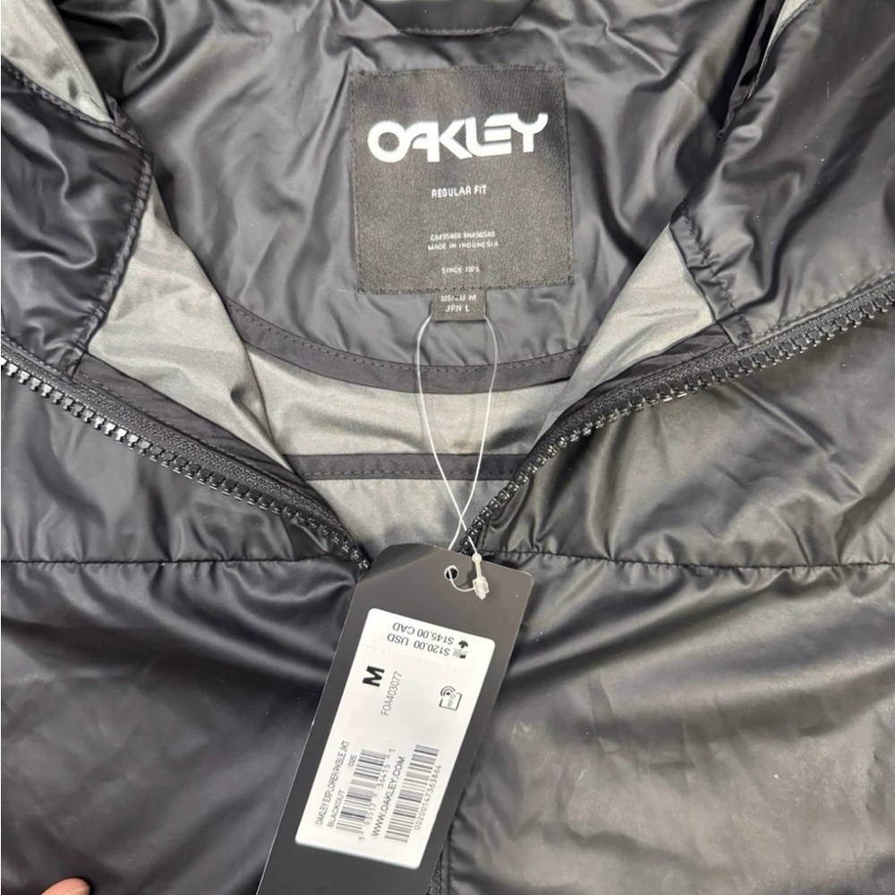 Nwt Oakley Explorer Packable Jacket Size Mens Med… - image 3